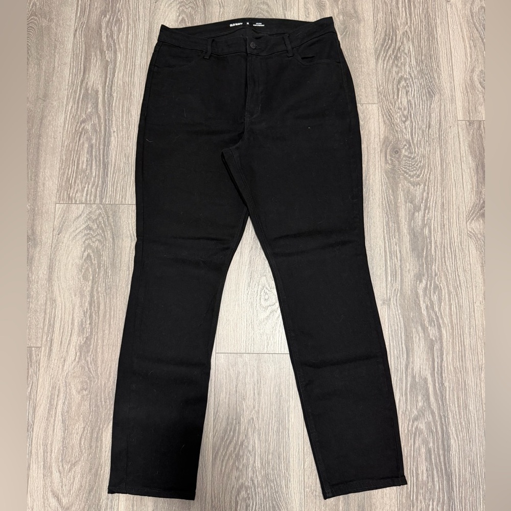 Old Navy Women’s Dark Black Straight Jeans